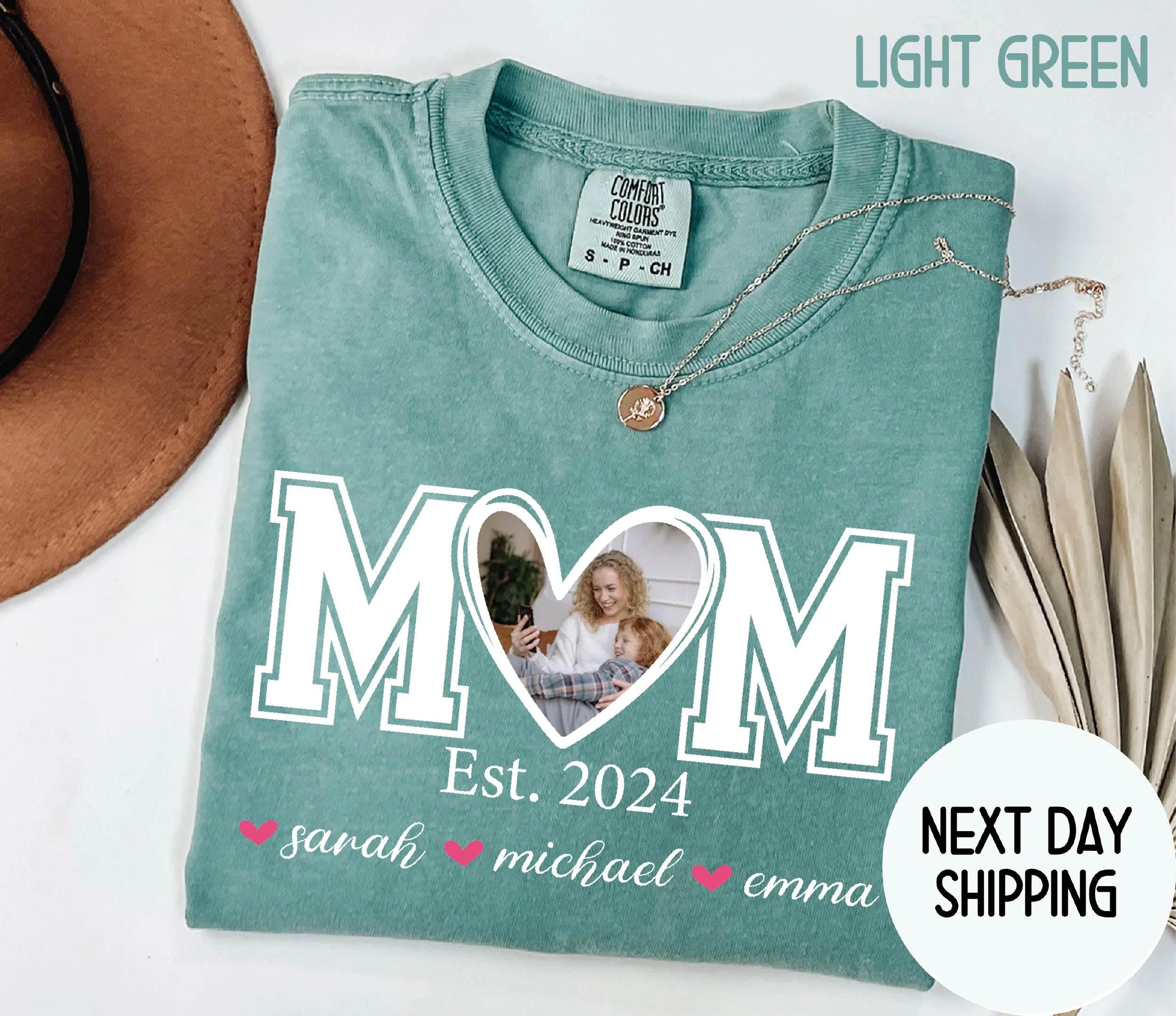 Personalized Mama Shirt with Kids Names, Custom Mom Photo Shirt, Custom Gift for Mom - Image 4